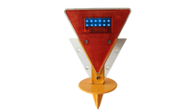 Load image into Gallery viewer, Solar LED Reflective Marker