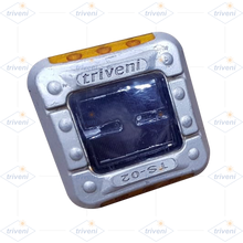 Load image into Gallery viewer, Solar Road Stud (TS-02)
